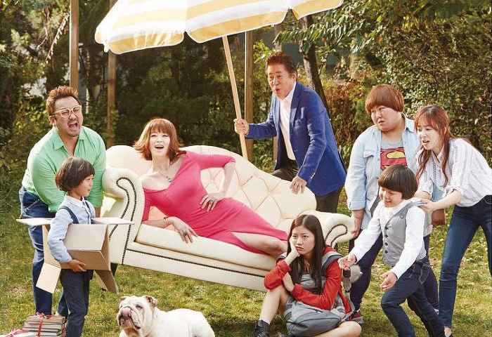 Familyhood