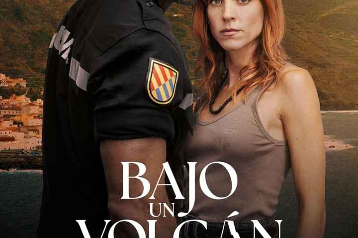 Bajo un volcin